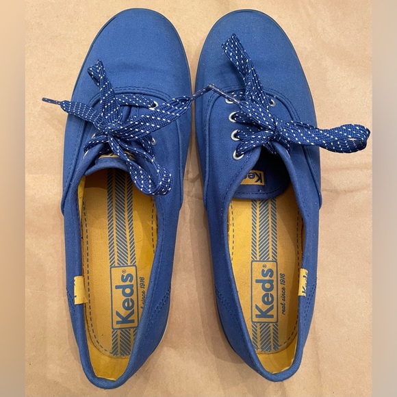 Keds Women’s size 7 Blue shoes. - Picture 6 of 14